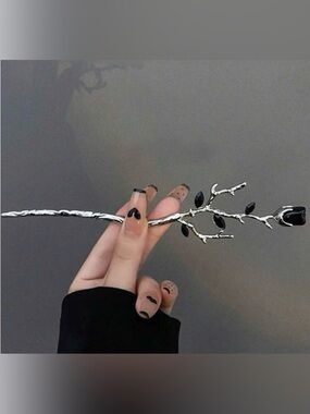 Gothic Black Rose Hair Accessory, Black and silver color, NEW